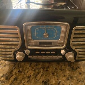 Retro Radio and CD Player